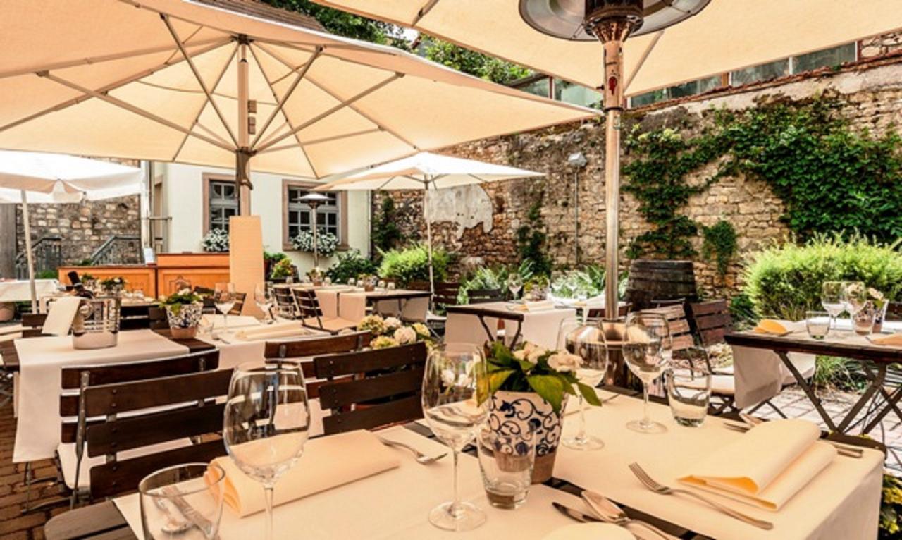 Landhotel Schloss Soergenloch ภายนอก รูปภาพ