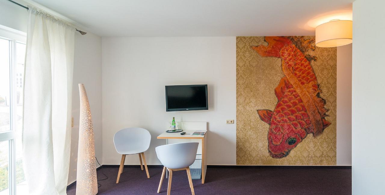 Landhotel Schloss Soergenloch ภายนอก รูปภาพ